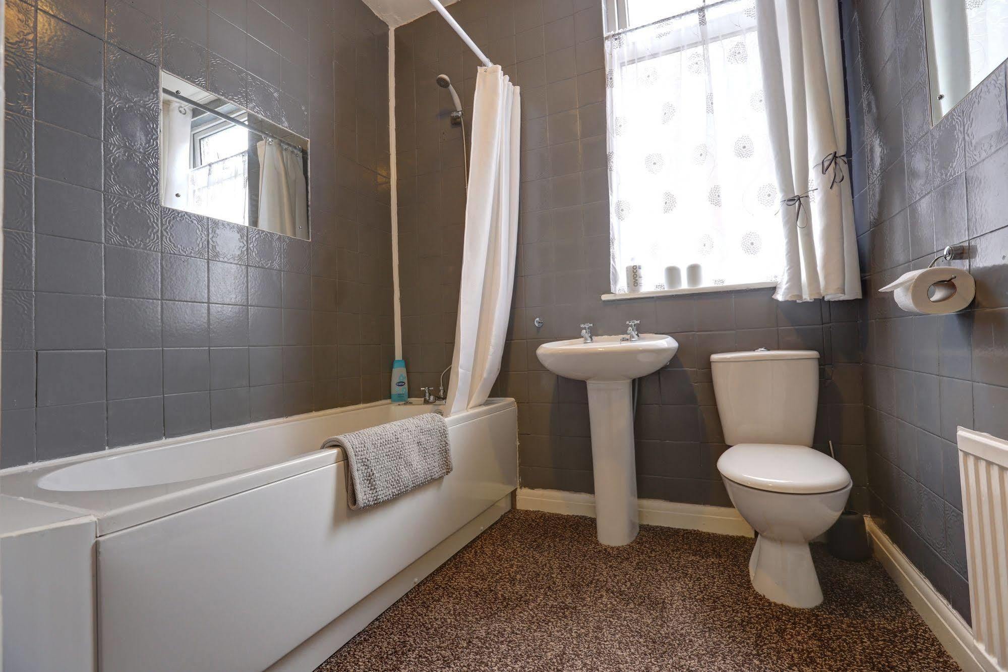 Ashford House Guest House Бридлингтън Екстериор снимка